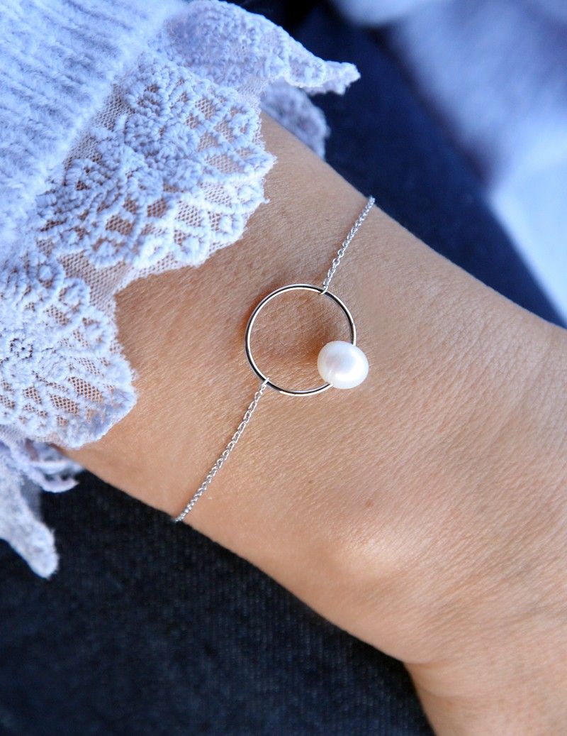 Pearls & Circle bracelet